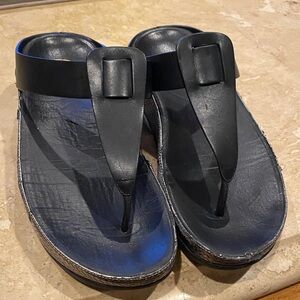 Fitflop Black Thong Sandals